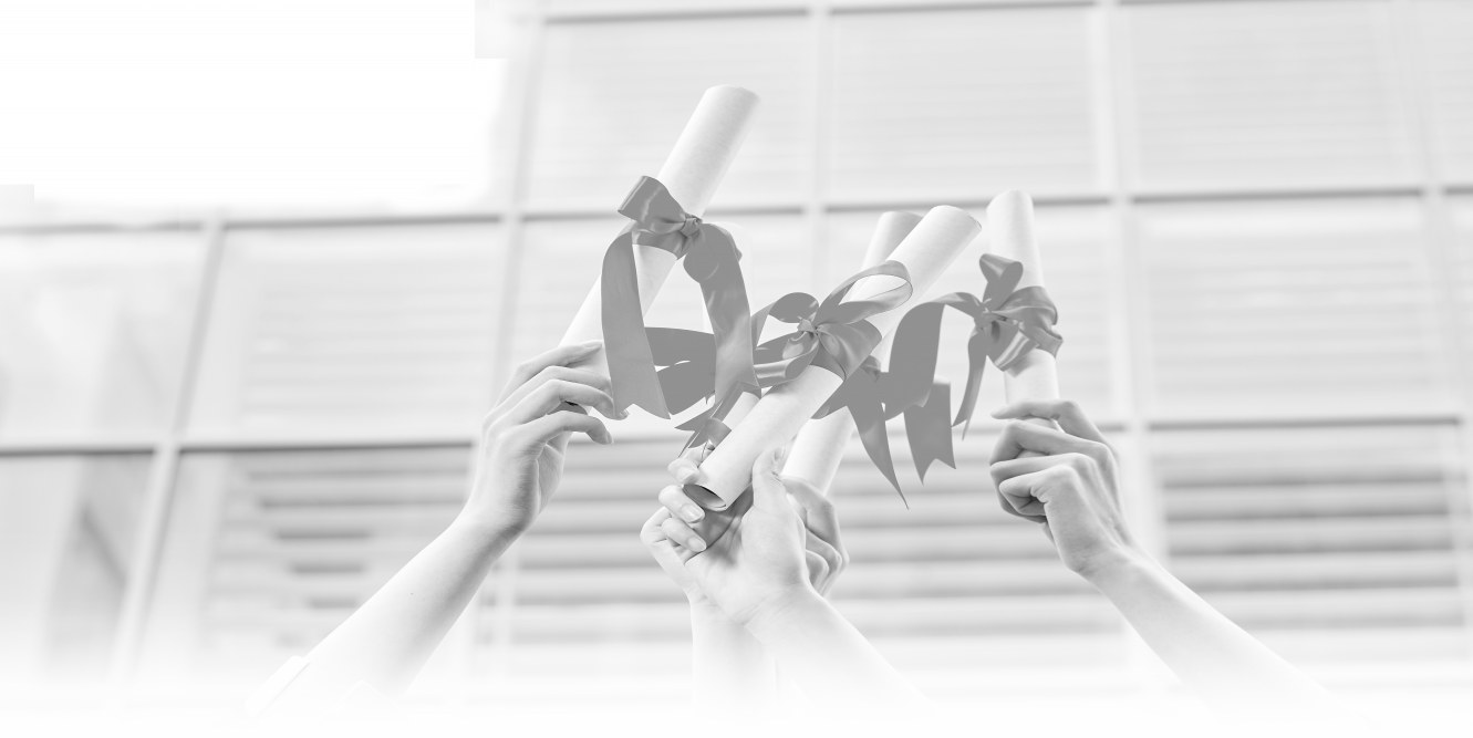 高考临近学生压力大增，学校家长要做好考前心理辅导