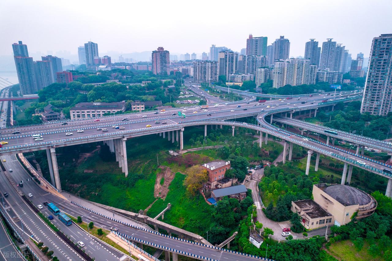 大学毕业证没用?警惕重庆这三所假大学陷阱