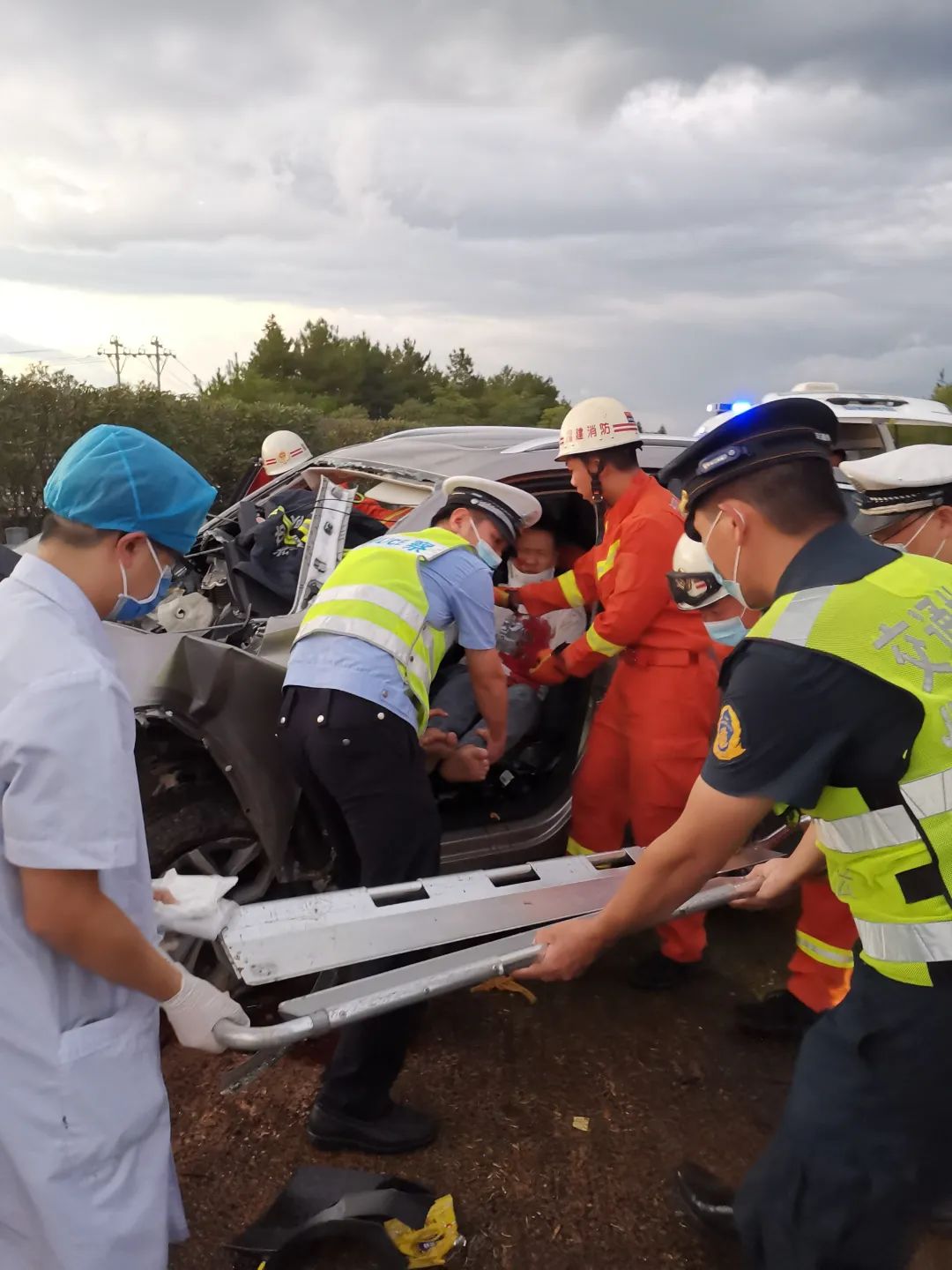 南平高速交警加强景区路段管理，提升事故处理及服务水平