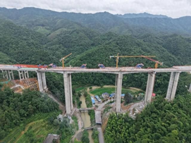 衡南高速城龙段限速优化，湘桂两地出行更高效便捷