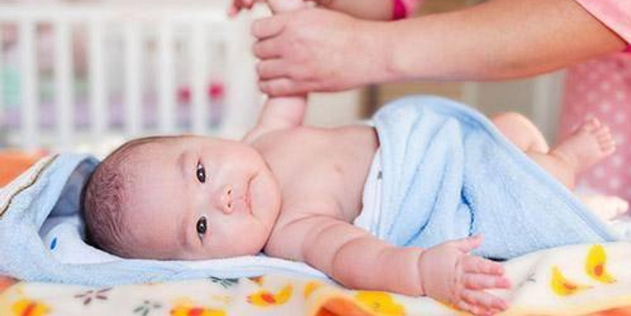 疫情隔离致家政服务合同纠纷，法院调解化解矛盾