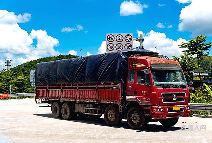 高速导航软件：货车计费难？交通运输部推进相关功能研发