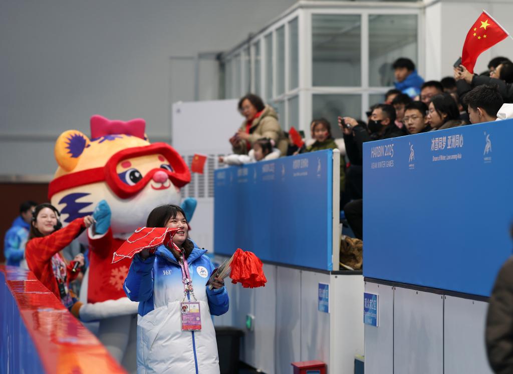 亚冬会志愿者选拔培训高标准，信息技术志愿者脱颖而出