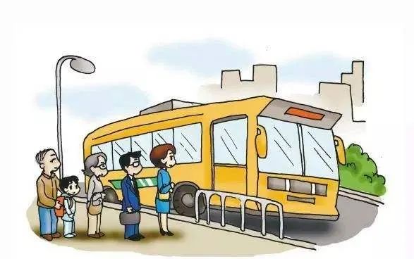 中心城区机动车单双号限行，市民绿色出行热情高