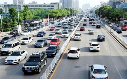单双号限行有啥影响？交通、空气、地铁发展全知道