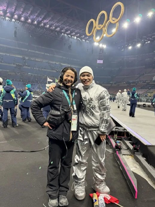 米兰冬奥会：中国志愿者成文化名片，传递春节祝福