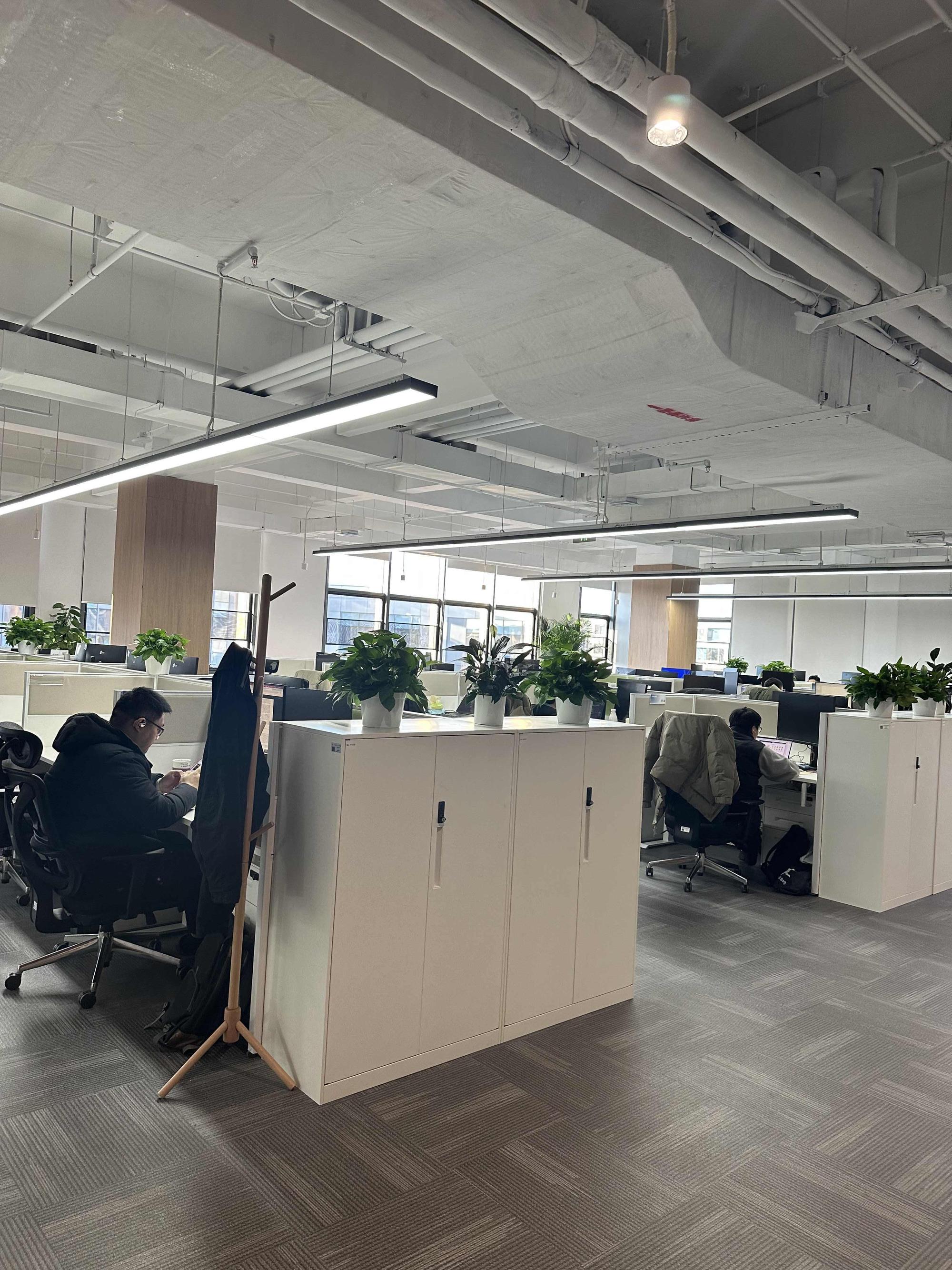 高校实验室成果转化遇难题,如何破局从‘书架’到‘货架’加速跑?