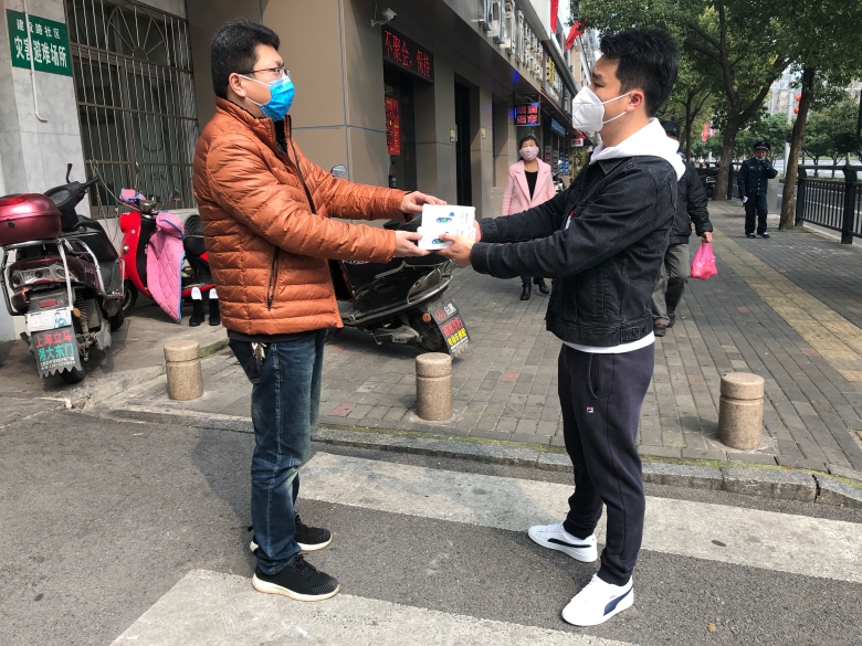 爱心企业捐赠疫情防控物资，助力学校抗击新冠肺炎疫情