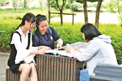 高考新政下，考生选考科目咋定？物理化学为啥易被弃选？