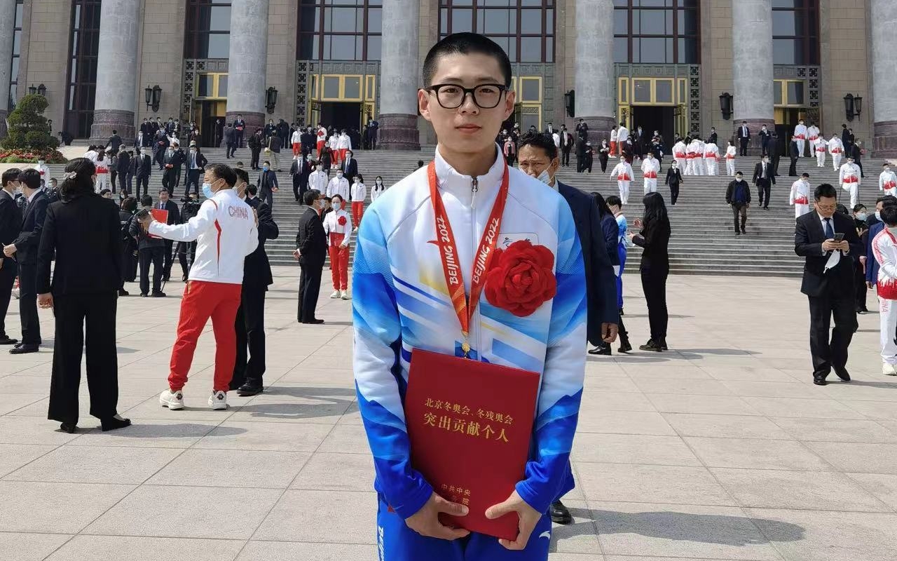 00后李广滨：张家口冬奥志愿者获表彰，常参加志愿服务
