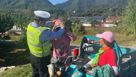 秋收大忙季人流车流叠加,农村道路违章高发如何预防?