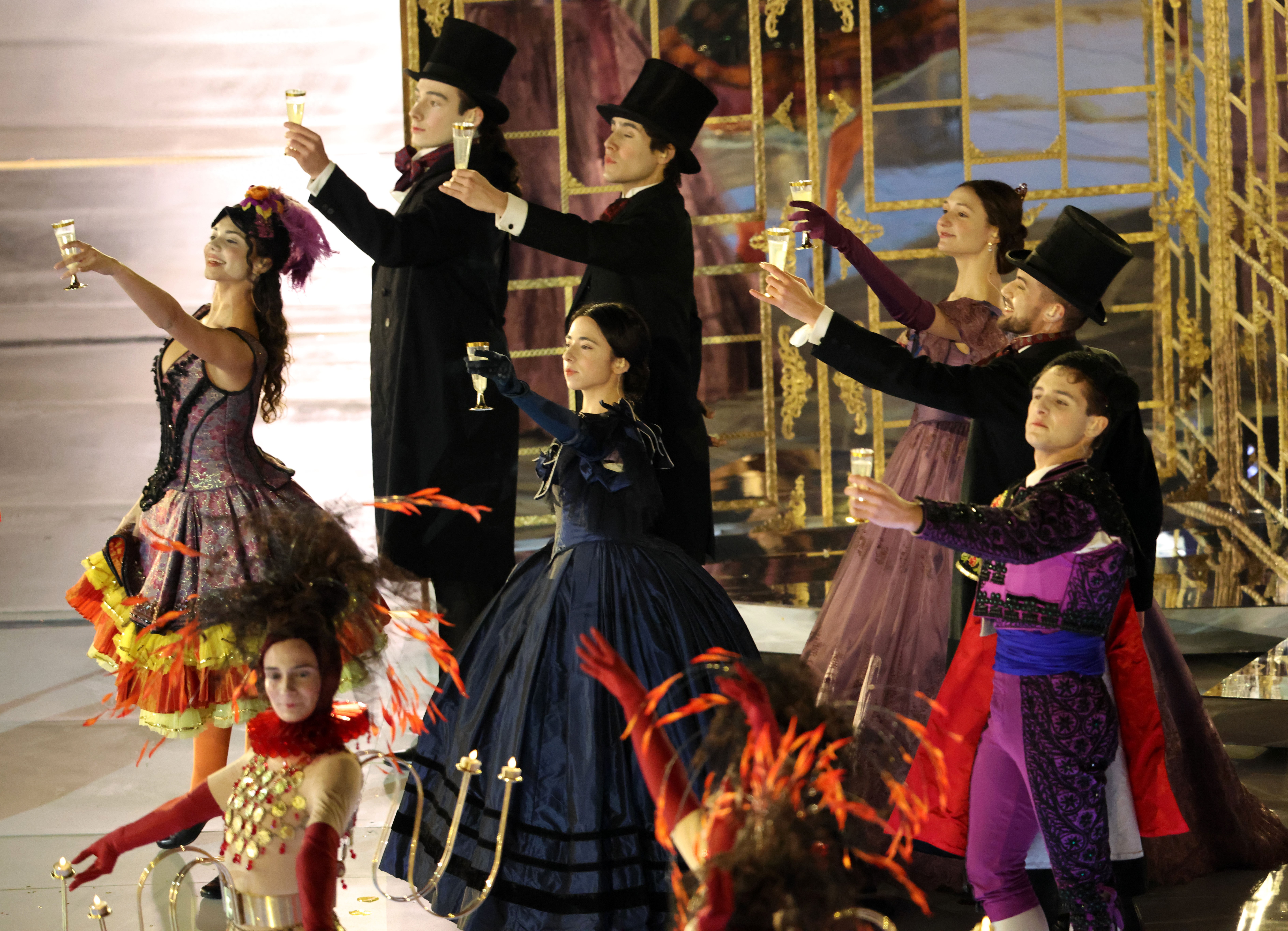 2026米兰-科尔蒂纳冬奥会闭幕式精彩表演瞬间全记录