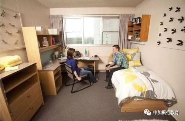 加拿大大学宿舍啥样?和国内大学宿舍有啥不同?